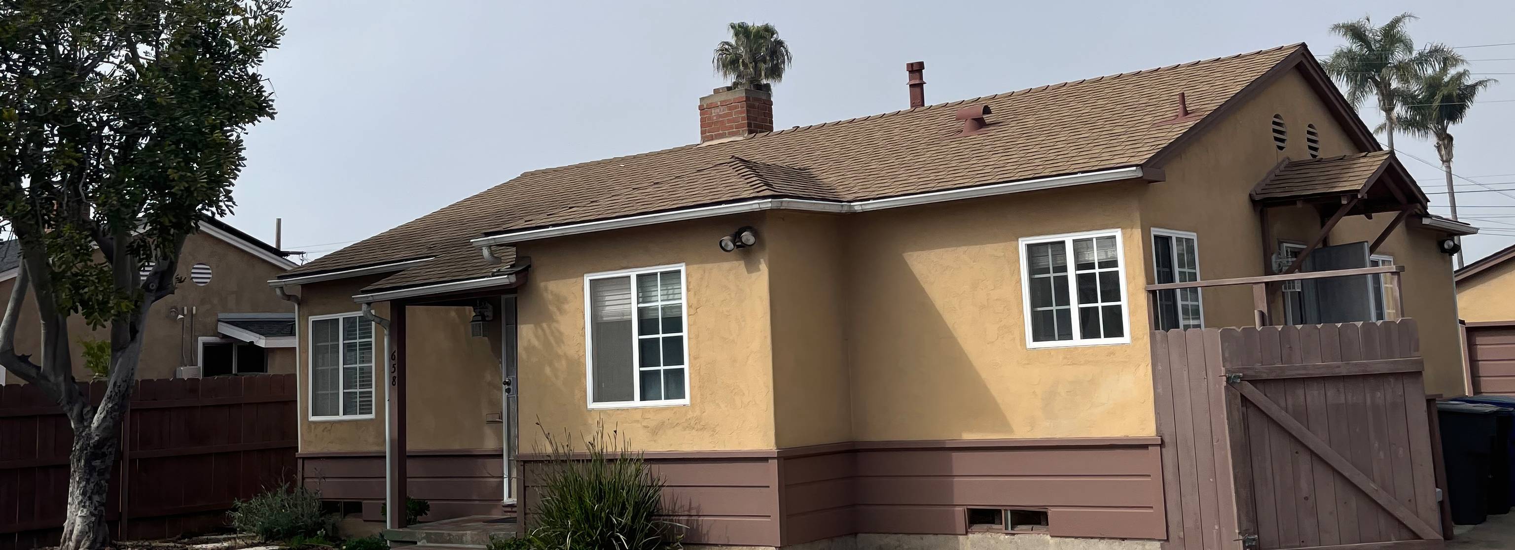 home-construction-team-on-site