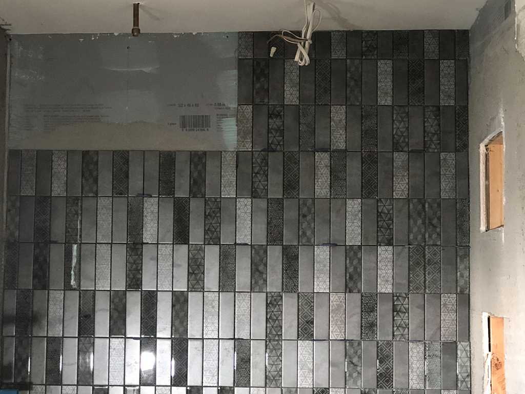 installing-Mosaic-Tile-on-the-Cement-backer-board