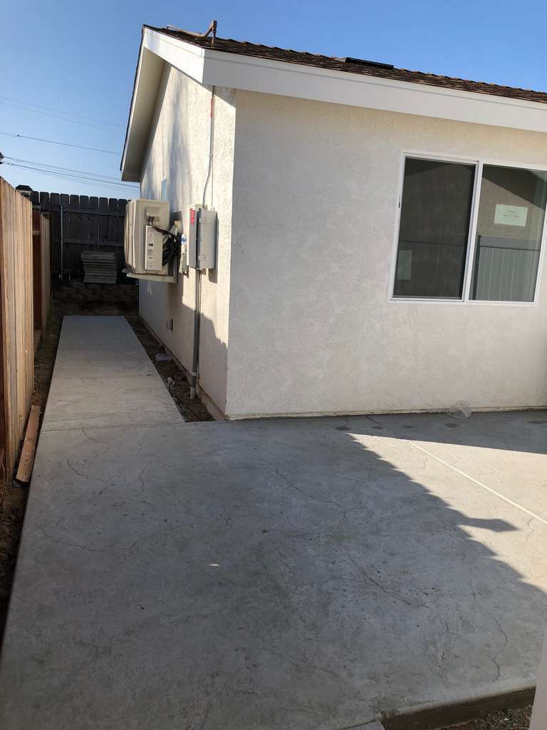 heavy-duty-vinyl-privacy-fence-panels